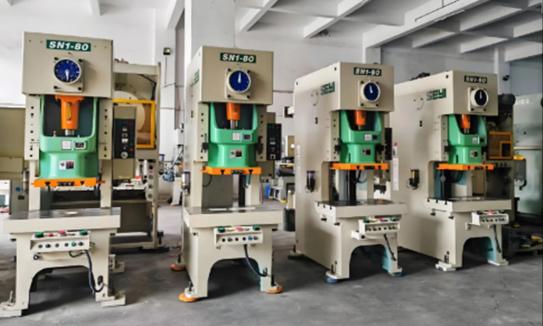 爱德克HG2J+FC6A+VF1C在冲床行业的解决方案——高精度控制提升设备加工的效率与质量