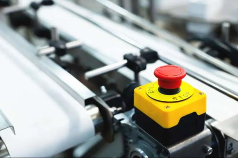 欧盟机械法规实施在即,哪种功能安全解决方案最适合您?