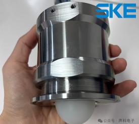 全新上线! | 声科电子卫生卡盘型80Ghz雷达液位计SK-R800WS系列传感器。
