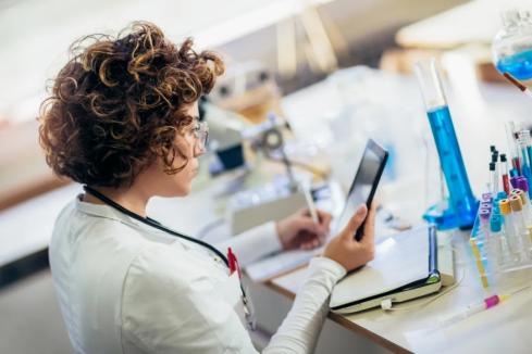 51亿美元收购落地!西门子以AI之力赋能医药研发