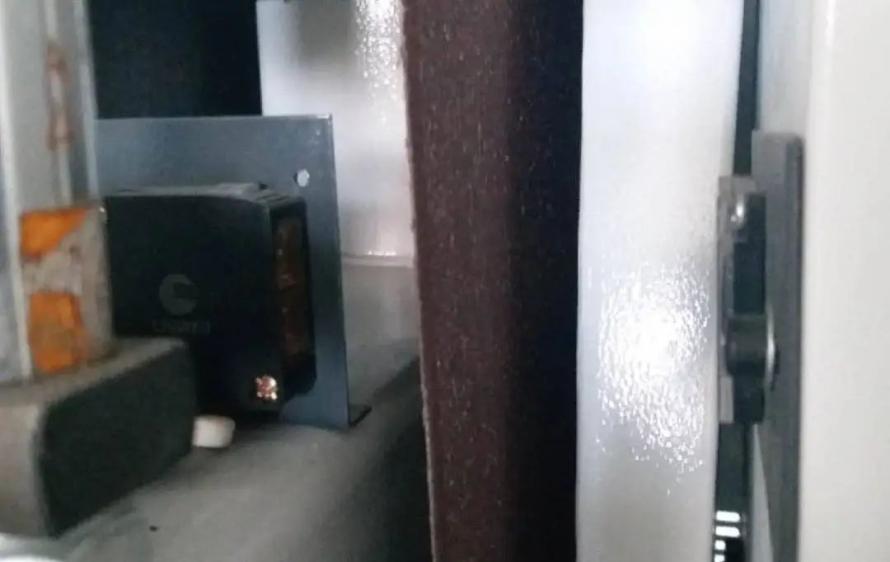 遇到老化、多尘、遮挡问题？长江CX6光纤传感器增加收光量自动补偿功能都可以解决！1
