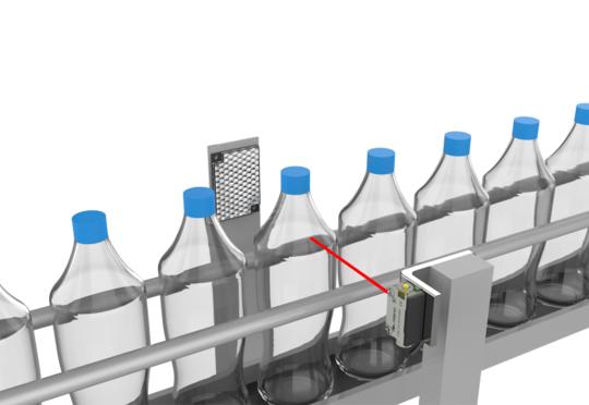 兰宝PSE-G系列光电传感器、PSS-G系列传感器等产品，为理瓶机提供一臂之力