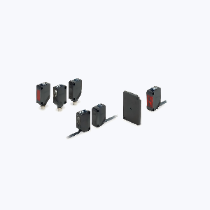 E3Z-D67