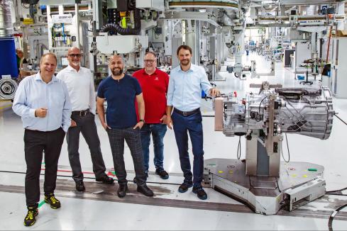 加强全球协同与产能布局,采埃孚商用车在德新增变速箱产线