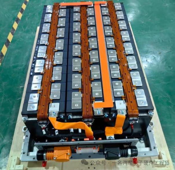 小米SU7 Max的电池管理系统中关键传感器如何配置？13