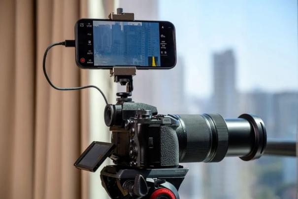 松下Lumix S1R2无反相机：传感器与DJI Ronin同款，照片视频两手抓！15